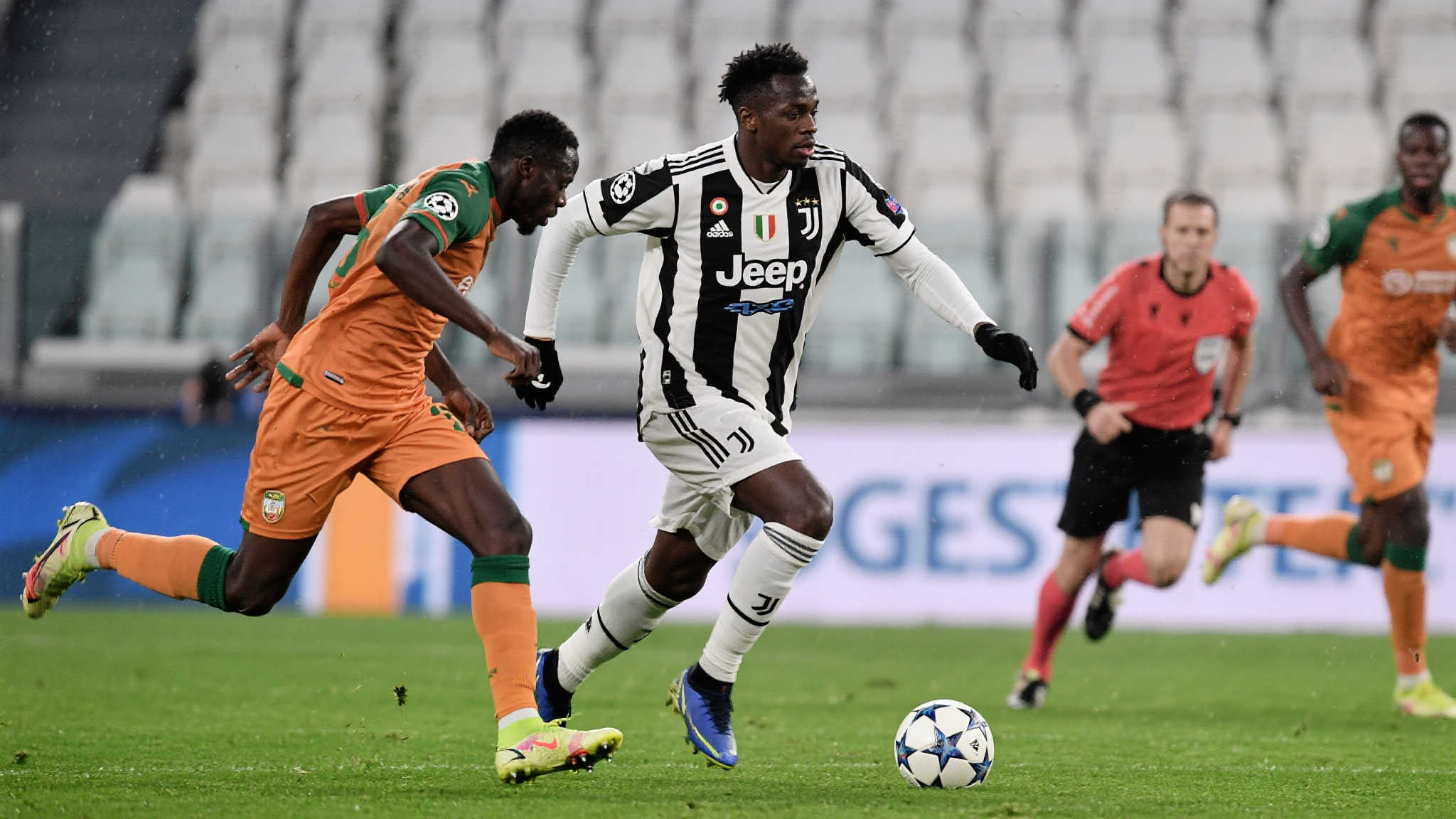 在近40度高温下，尤文4-1力克非洲冠军，5000万欧元新星两度破门